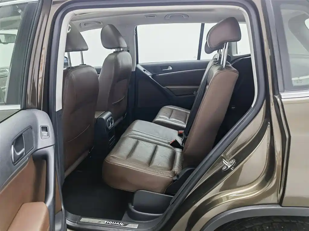 Volkswagen Tiguan 2015 — фото 15