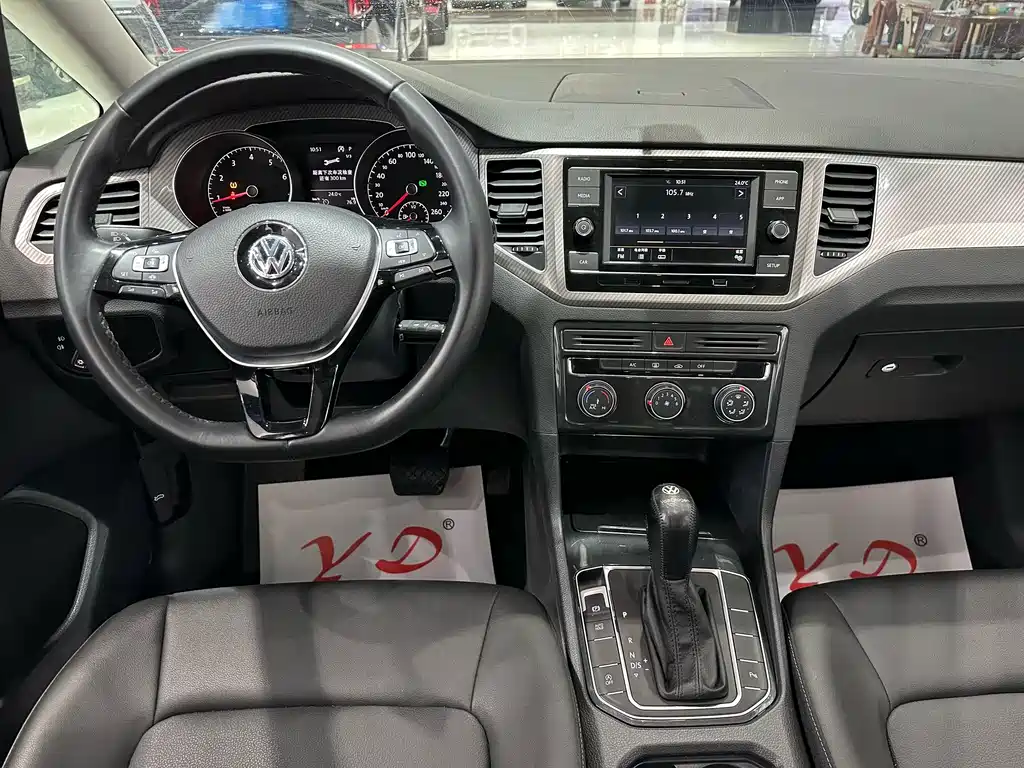 Volkswagen Golf Sportsvan 2020 — фото 10