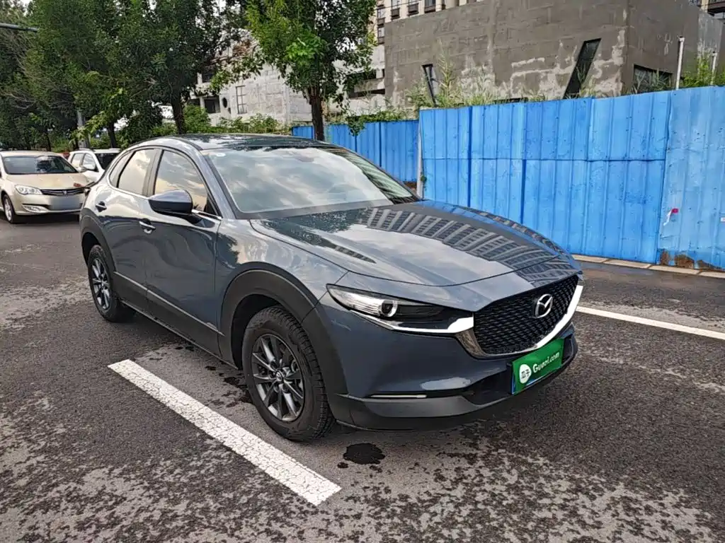 Mazda CX-30 2025