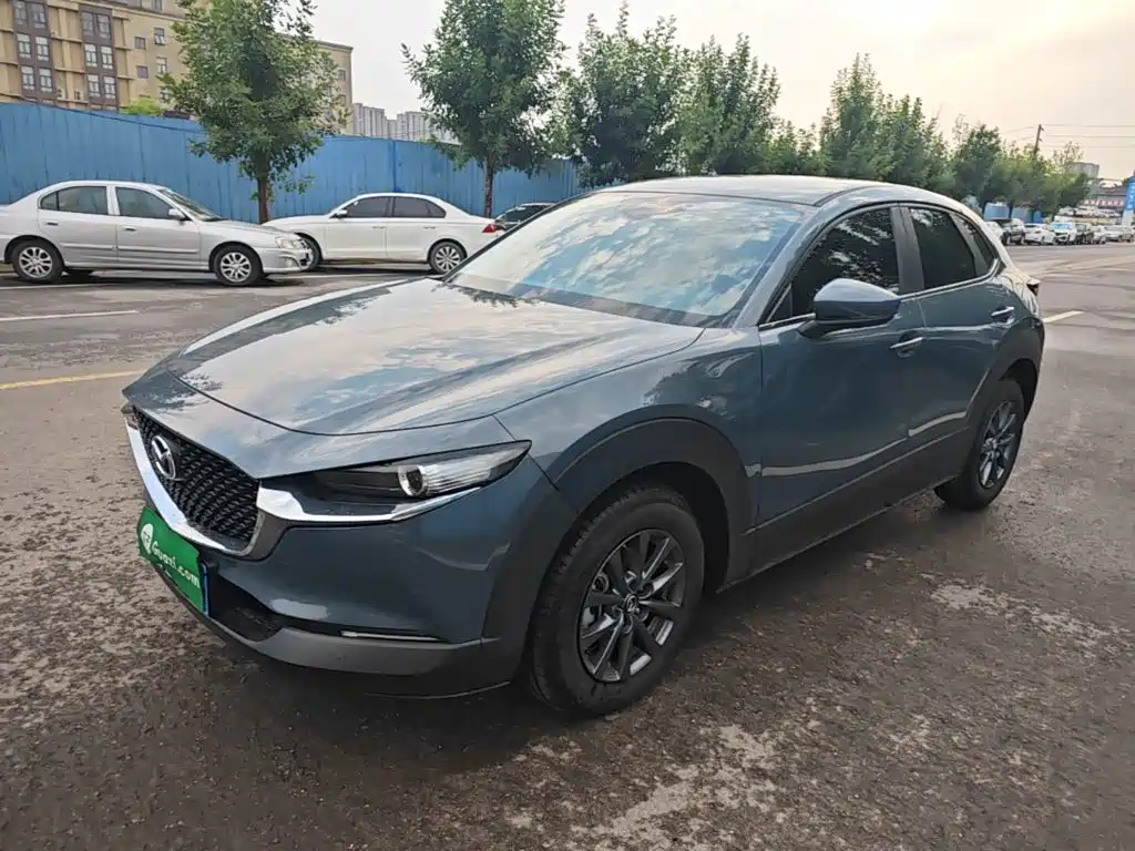 Mazda CX-30 2025