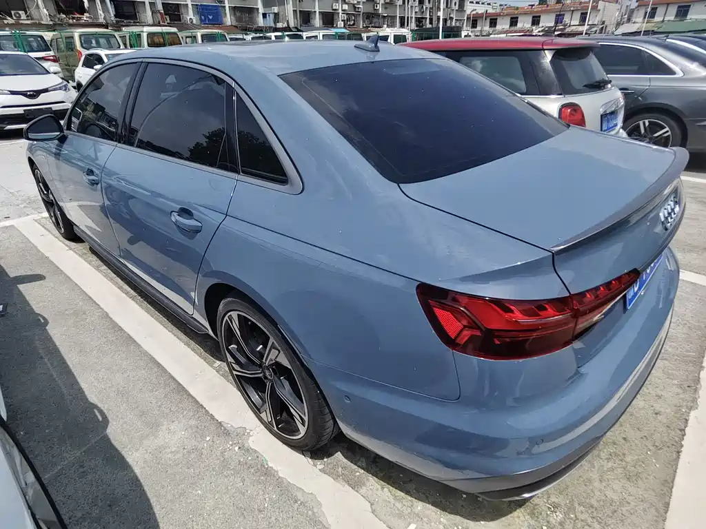 Audi A4L 2022
