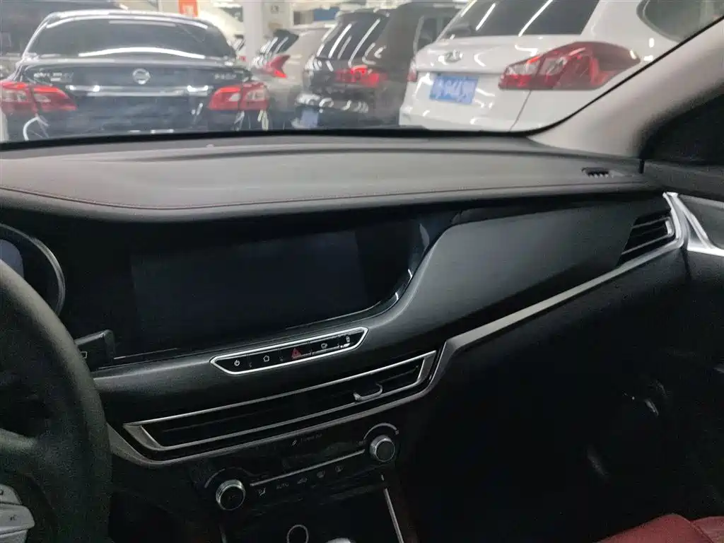 Changan Eado 2019 — фото 10