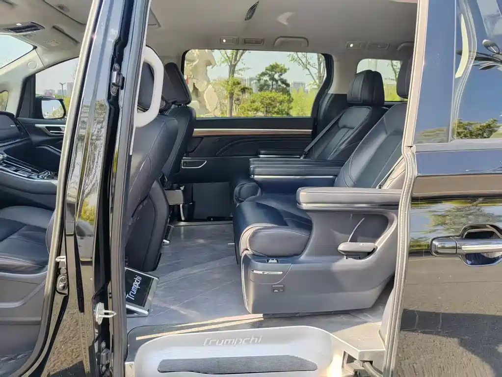 GAC Motor Trumpchi M8 2021