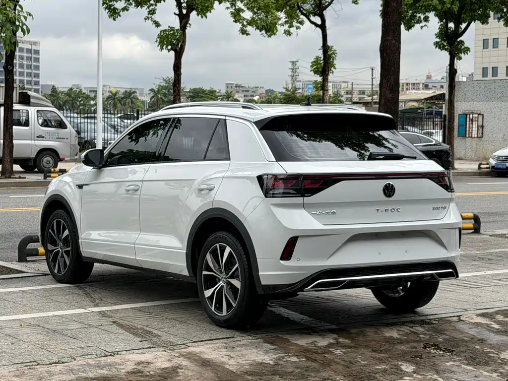 Volkswagen T-Roc 2025
