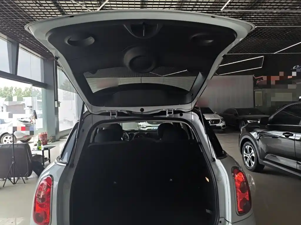 MINI Countryman 2015 — фото 19