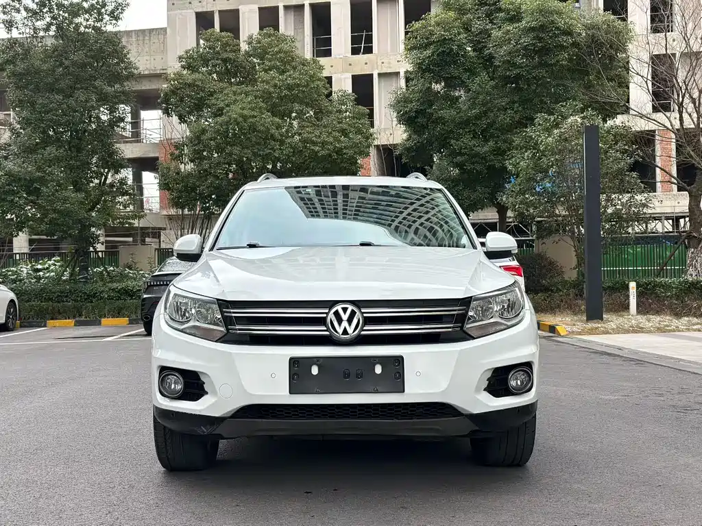 Volkswagen Tiguan 2016 — фото 2