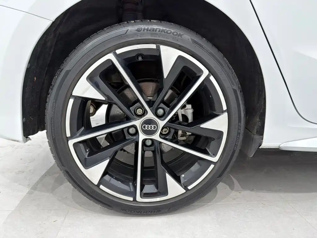 Audi A3 2022 — фото 18