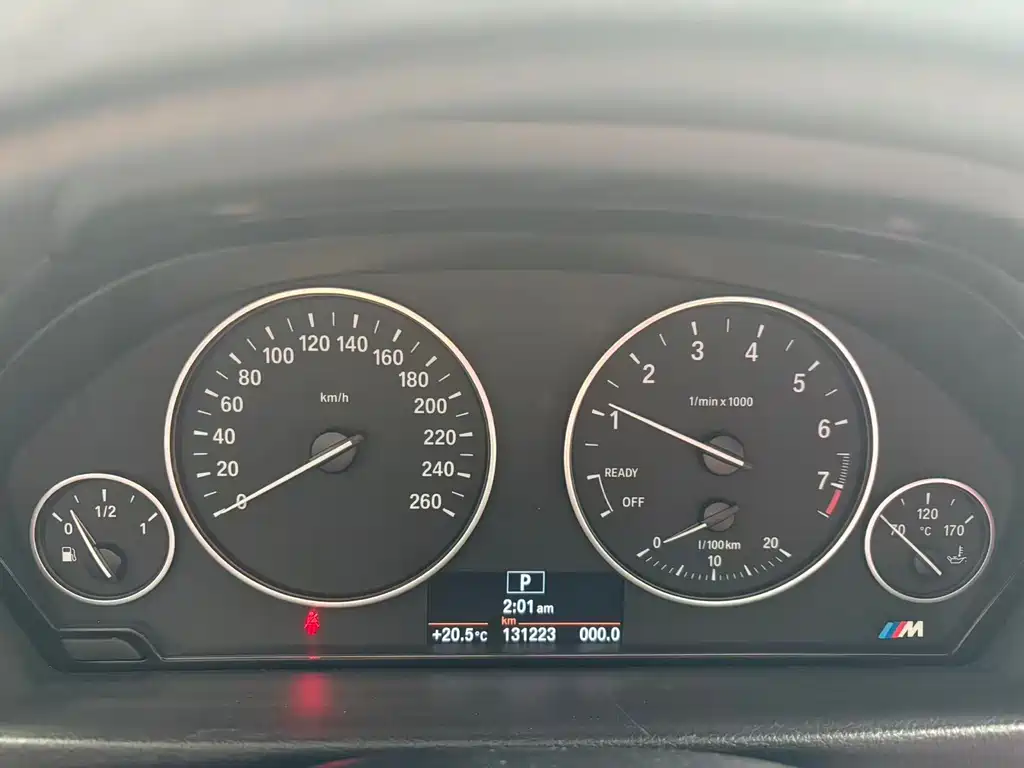 BMW 3 Series 2015 — фото 10