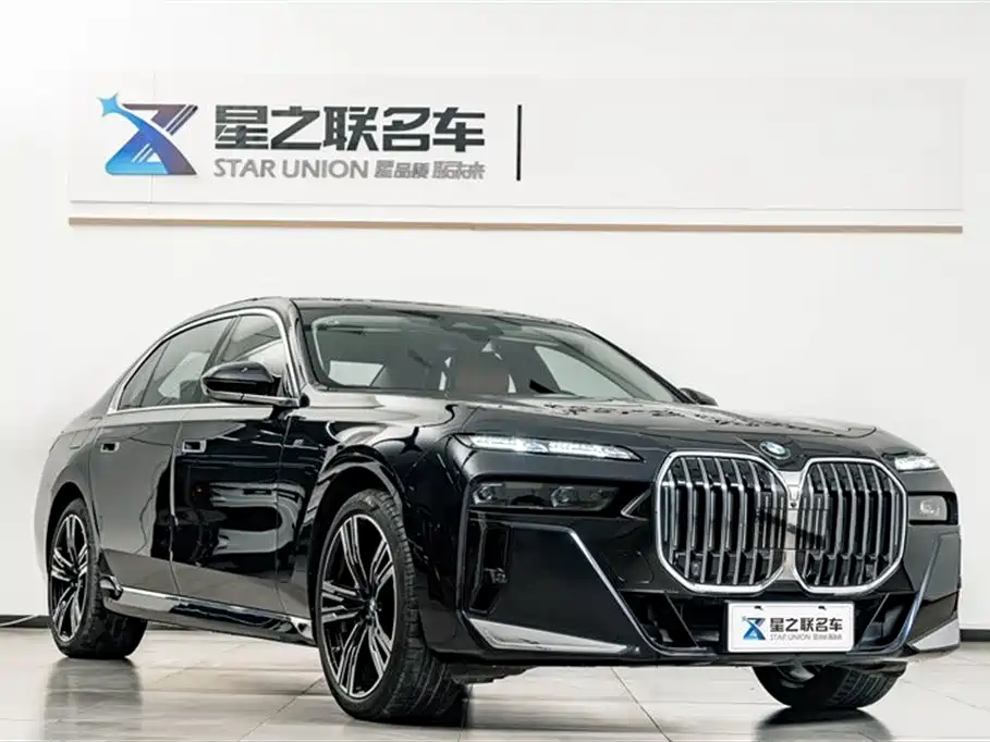 BMW 7 Series 2025 — фото 5