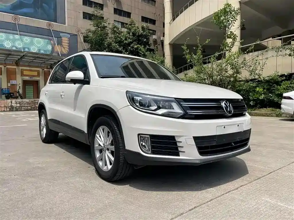 Volkswagen Tiguan 2017 — фото 2