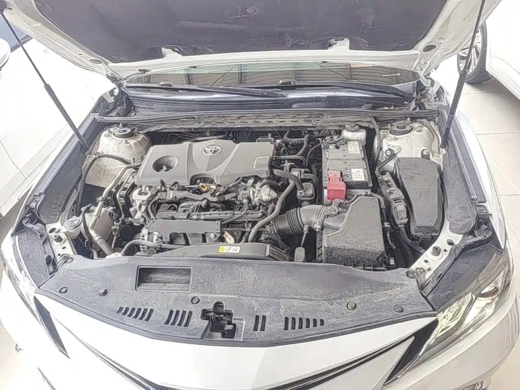 Toyota Camry 2022 — фото 20