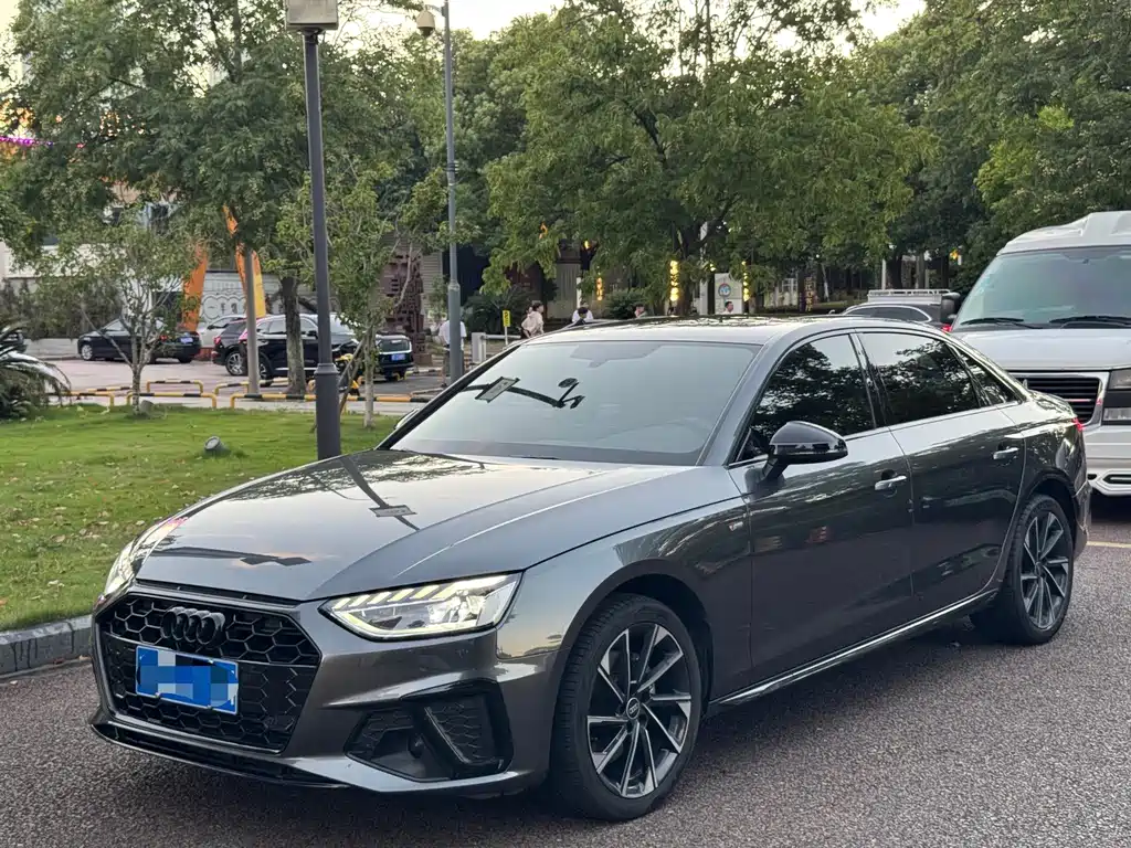 Audi A4L 2023