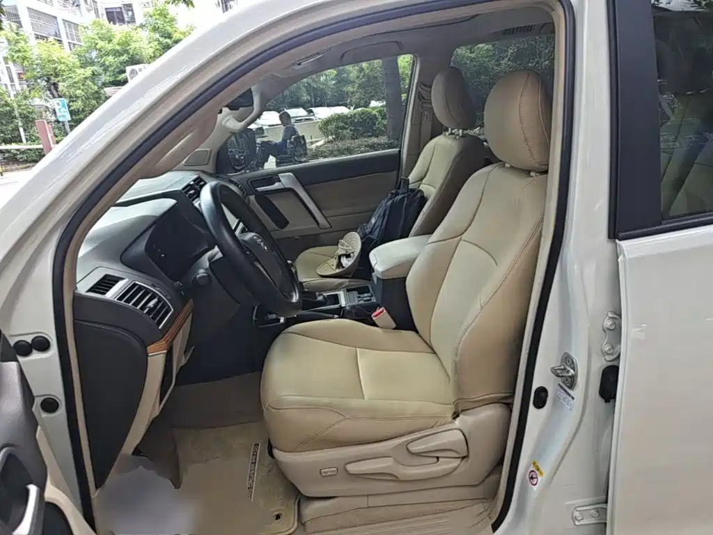 Toyota Prado 2018 — фото 15