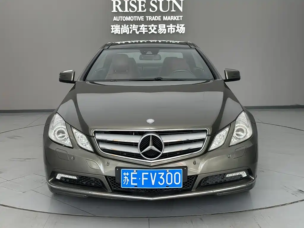 Mercedes-Benz E-Class 2011
