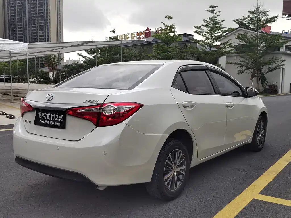 Toyota Levin 2015