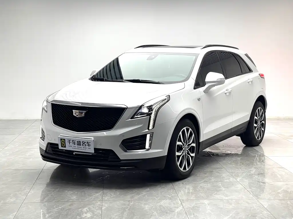 Cadillac XT5 2024 — фото 1