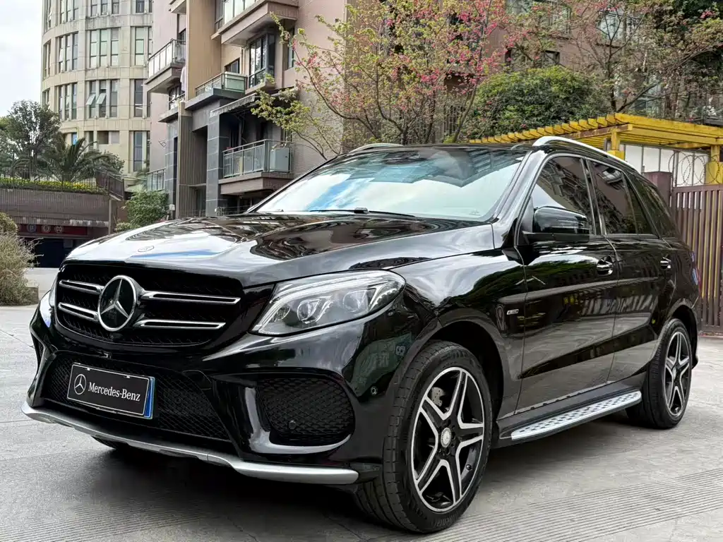 Mercedes-Benz GLE 2016 — фото 28