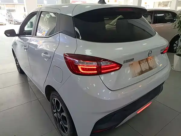 JMC Yizhi EV3 2022