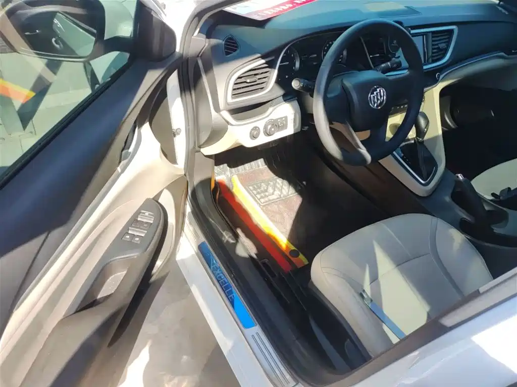 Buick Excelle 2020 — фото 12