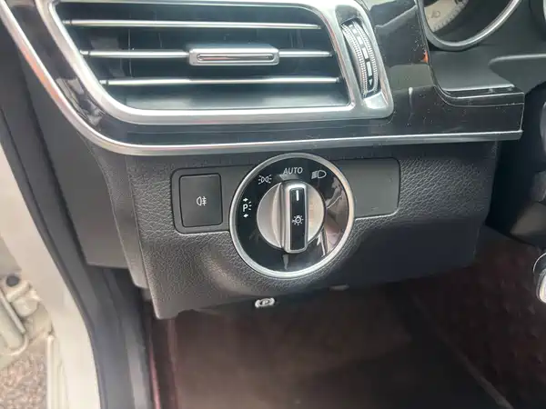 Mercedes-Benz E-Class 2015
