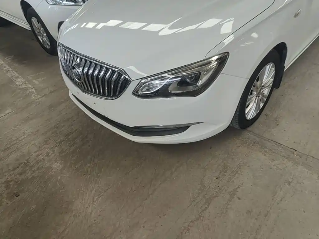 Buick Excelle 2015 — фото 24