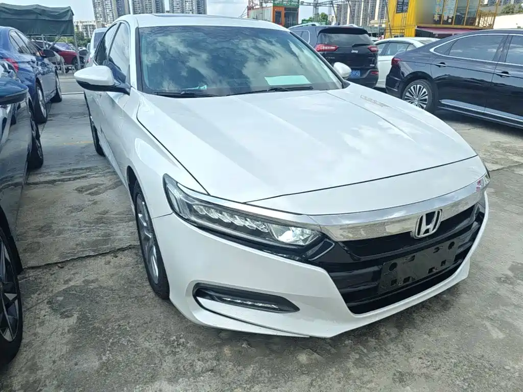 Honda Accord 2021 — фото 4