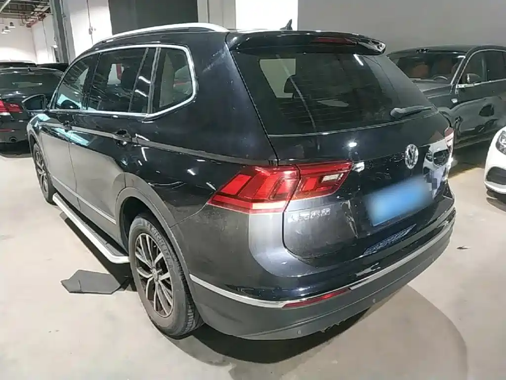 Volkswagen Tiguan L 2018 — фото 5