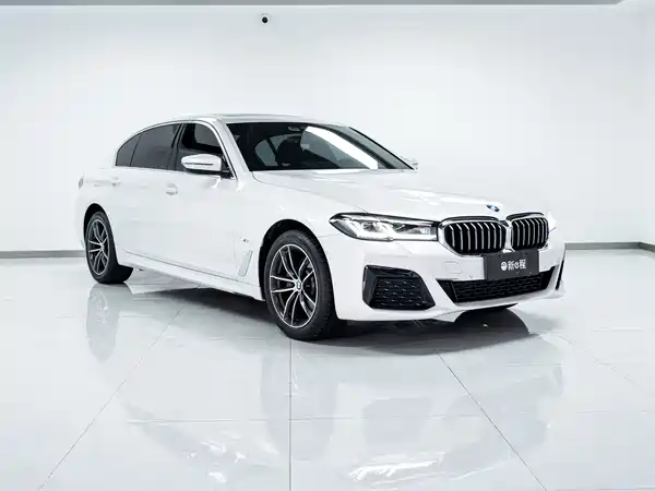 BMW 5 Series 2022
