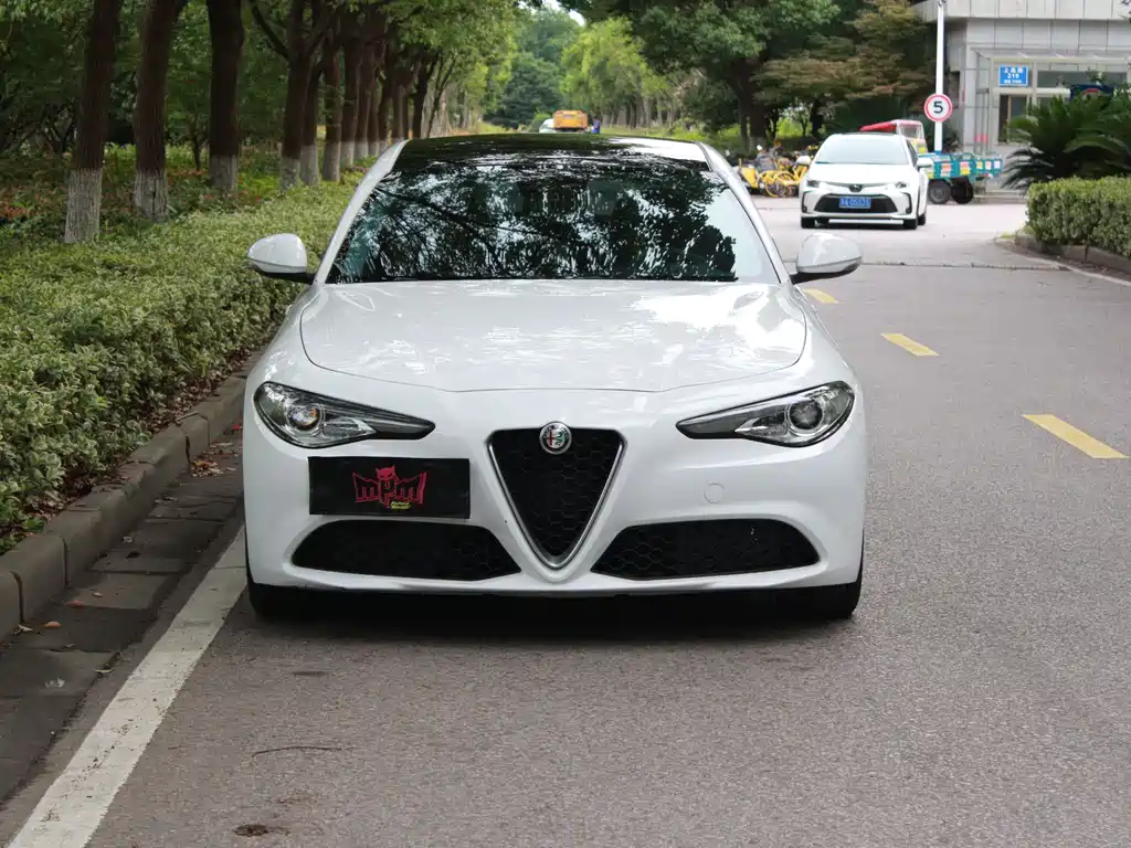 Alfa Romeo Giulia Juliet 2017 — фото 1