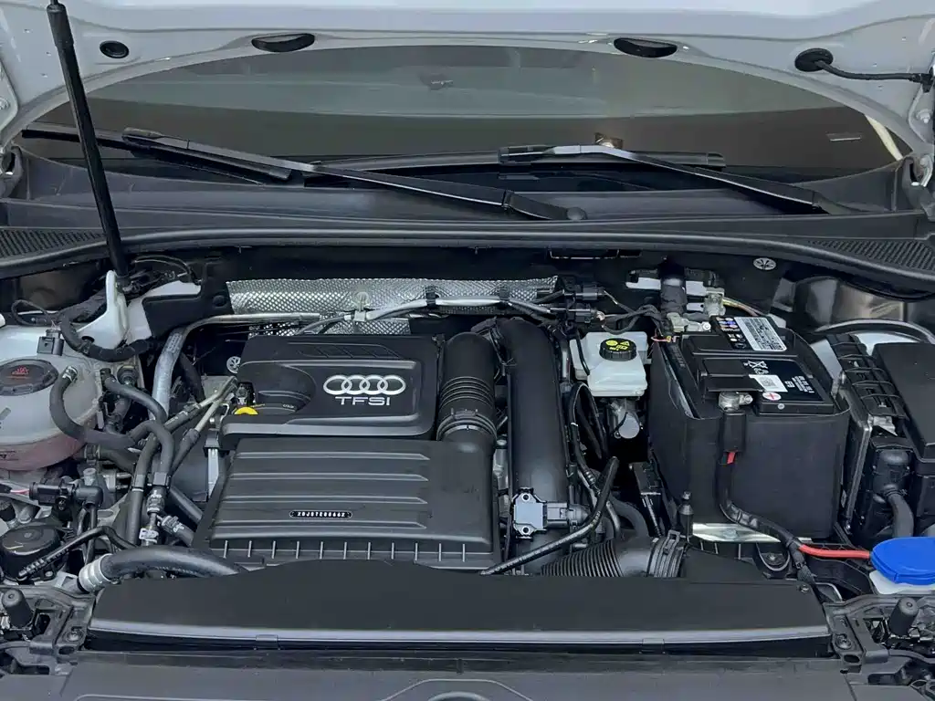 Audi Q3 2023 — фото 15