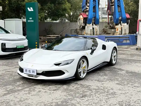 Ferrari 296 2025