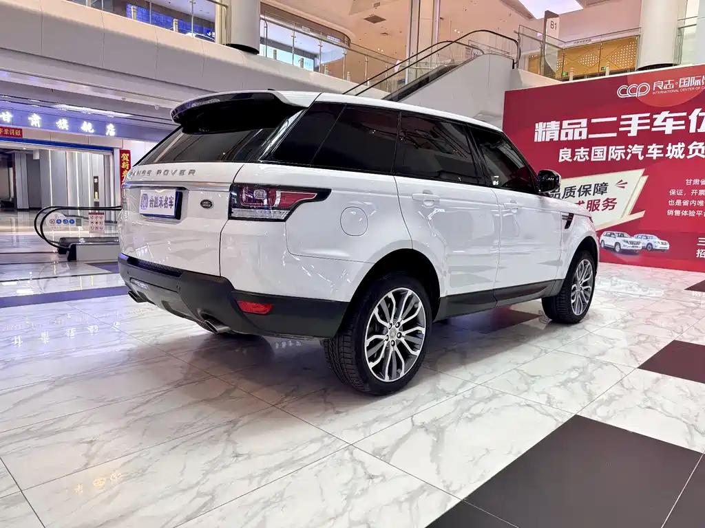 Land Rover Sport 2017 — фото 10