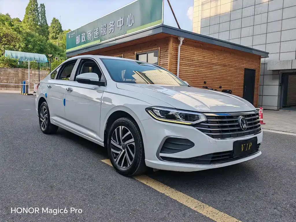 Volkswagen Lavida 2022