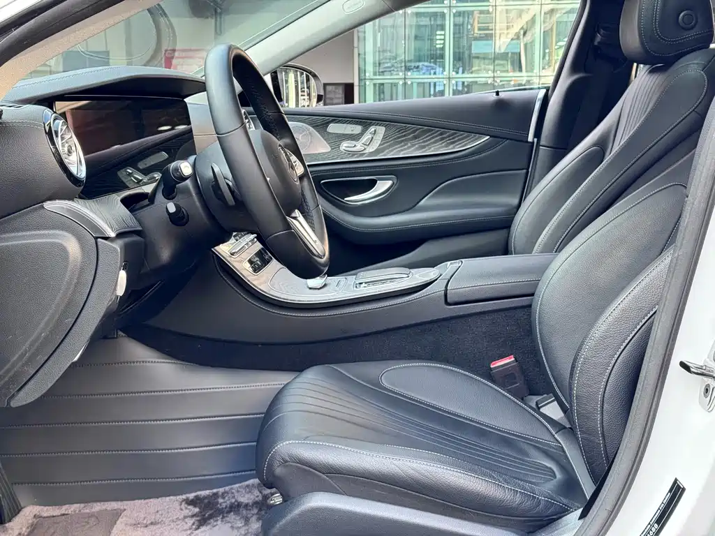 Mercedes-Benz CLS 2021 — фото 16