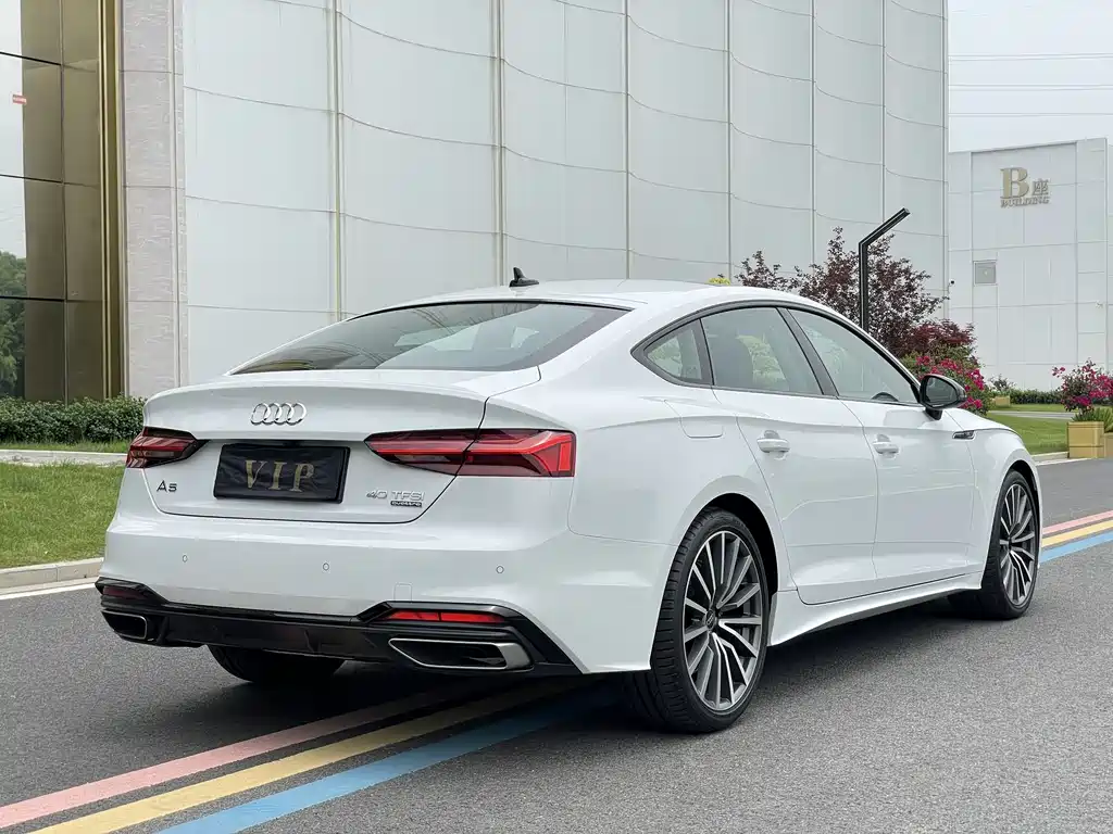 Audi A5 2025 — фото 35