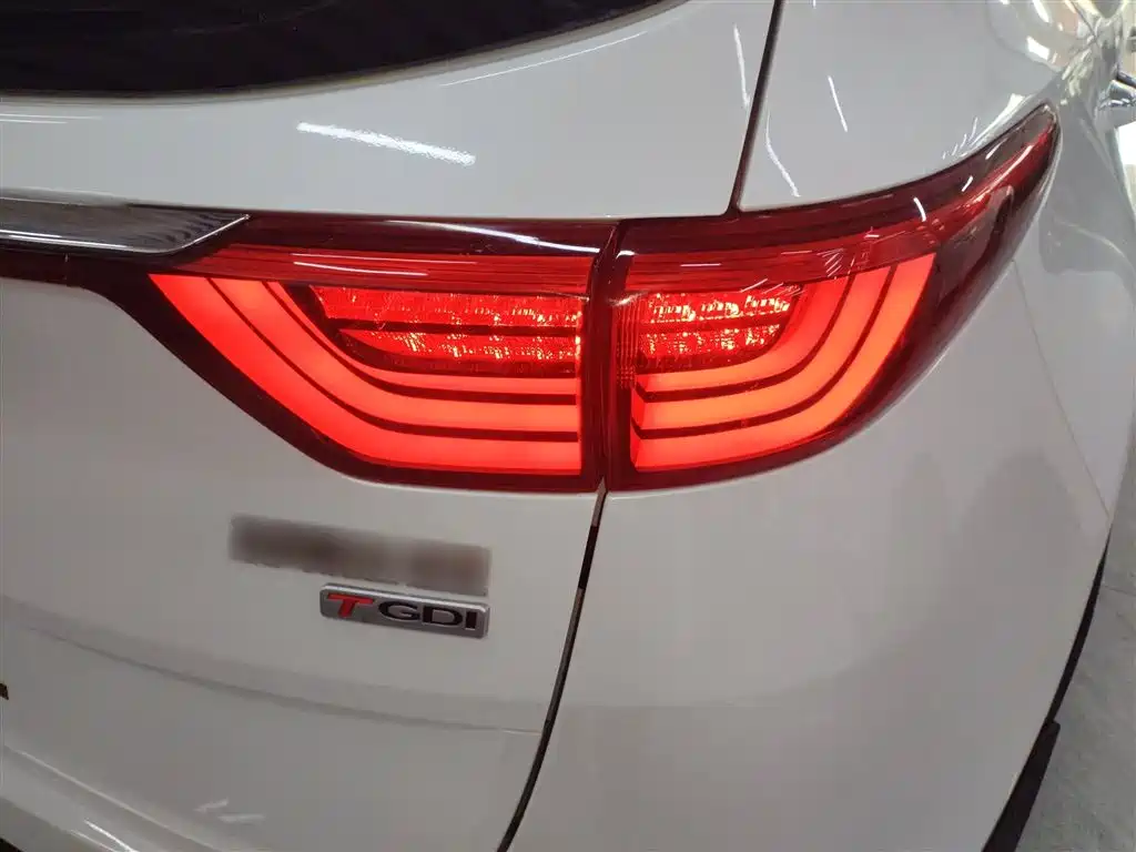 Kia KX5 2017 — фото 24