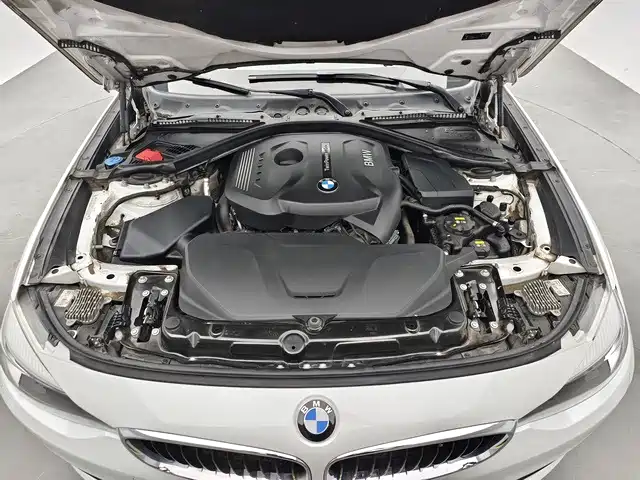 BMW 3 Series GT 2016 — фото 13