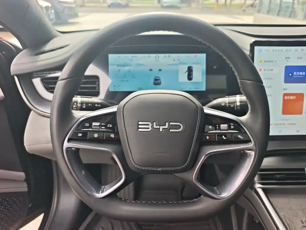 BYD Seal 07 DM-i 2024 — фото 11