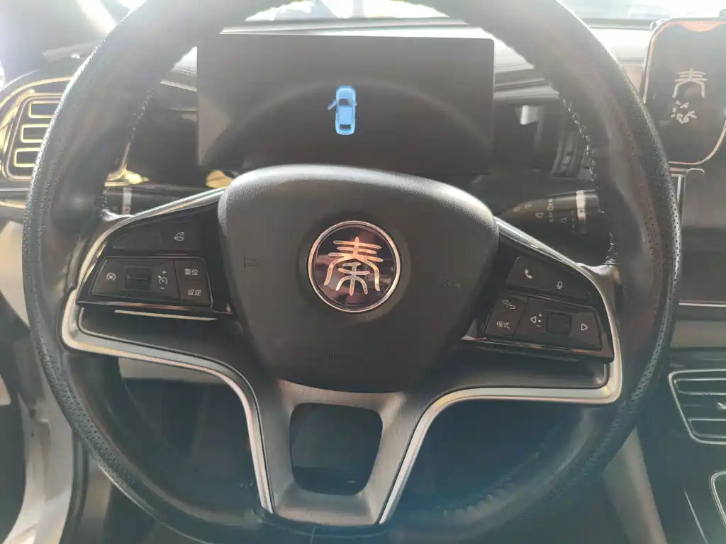 BYD Qin PLUS 2023 — фото 10