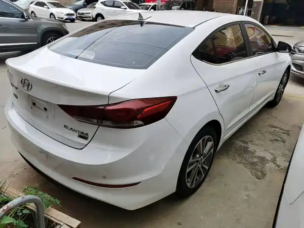 Hyundai Celesta 2016