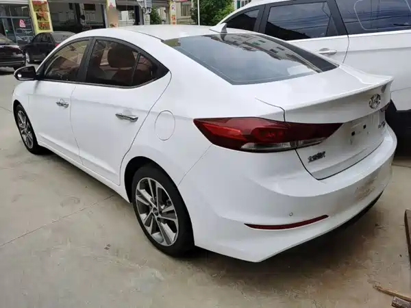 Hyundai Celesta 2016