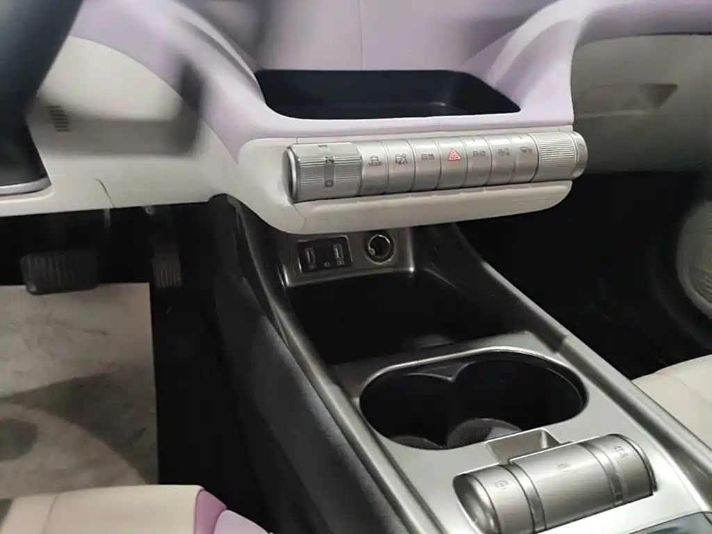 BYD Dolphin 2023 — фото 14