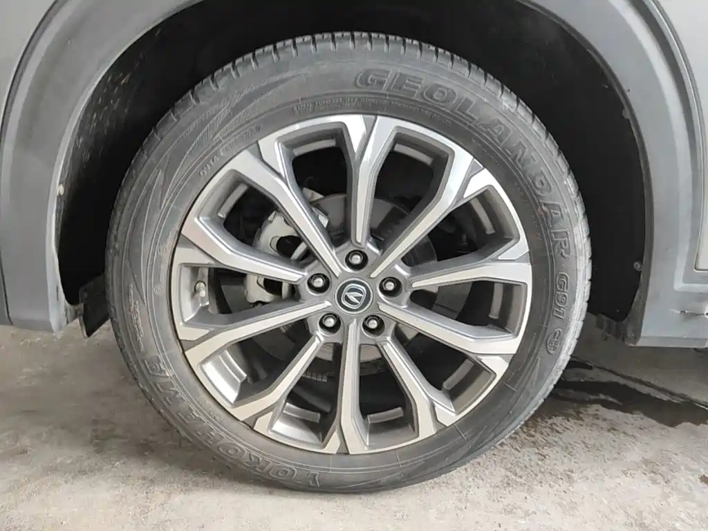 Changan CS85 COUPE 2021 — фото 23