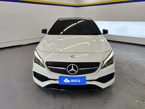Mercedes-Benz CLA 2016
