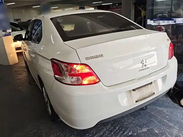 Peugeot 301 2016
