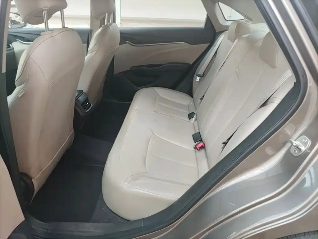 Buick Excelle 2020 — фото 13