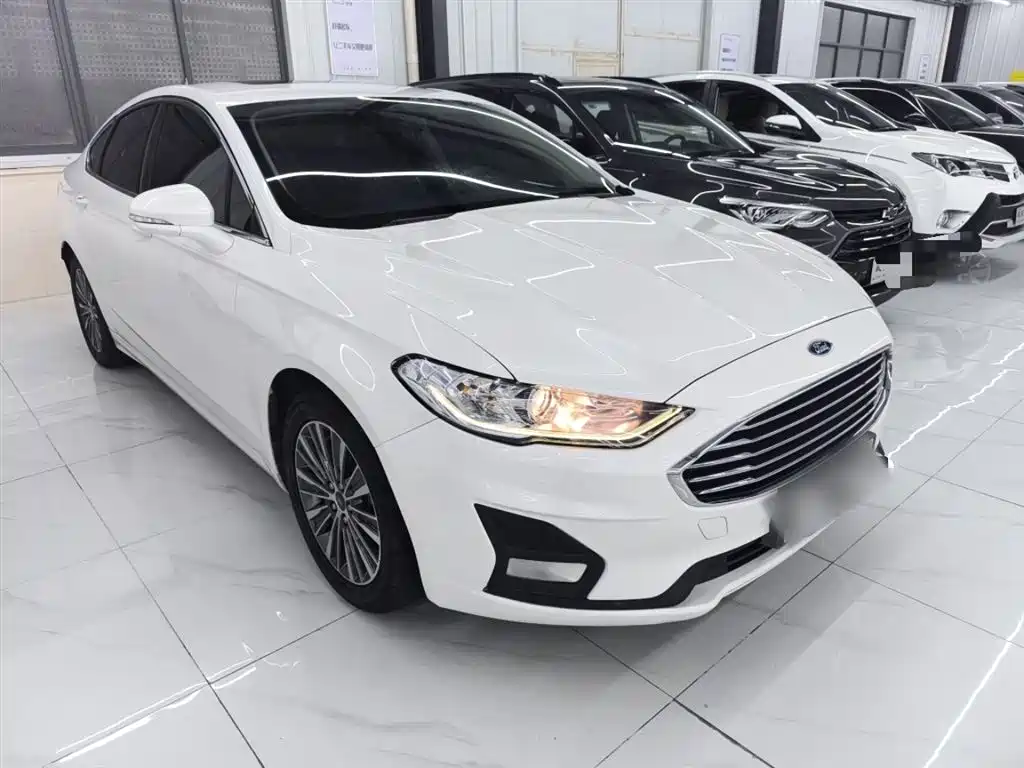 Ford Mondeo New Energy 2020 — фото 22