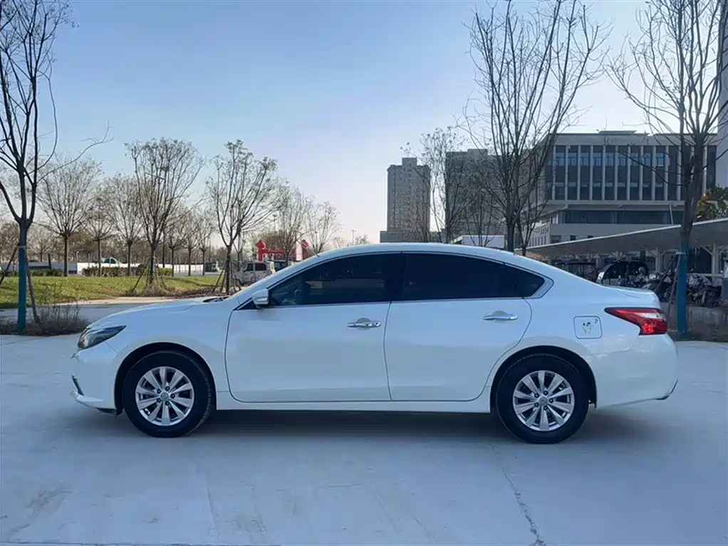 Nissan Teana 2018 — фото 23