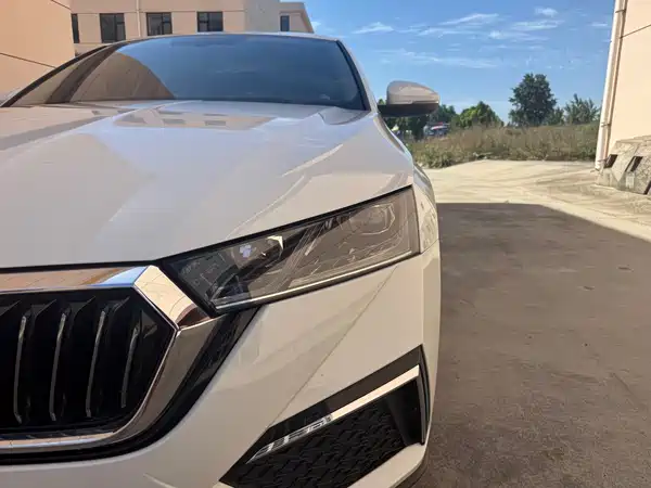 Skoda Octavia 2023