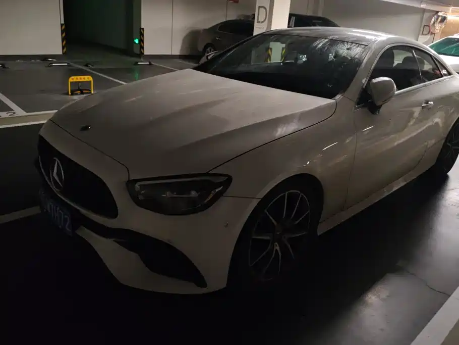 Mercedes-Benz E-Class 2021